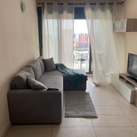 Apartamento Con Vistas Y Bien Ubicado Renovado بينايدورم المظهر الخارجي الصورة
