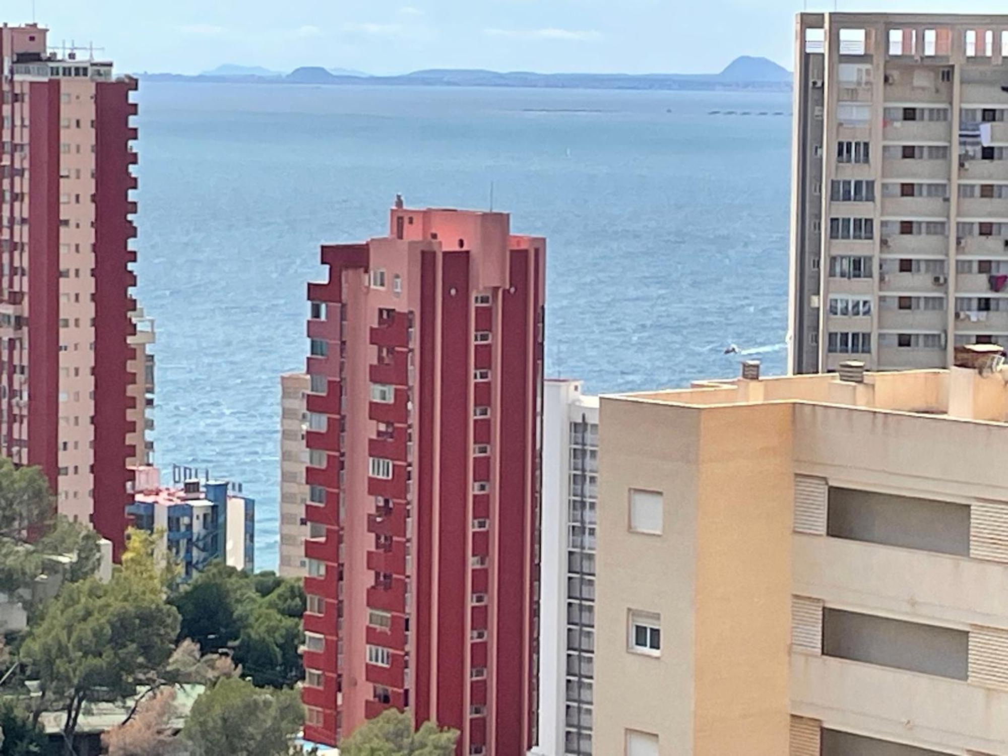 Apartamento Con Vistas Y Bien Ubicado Renovado بينايدورم المظهر الخارجي الصورة